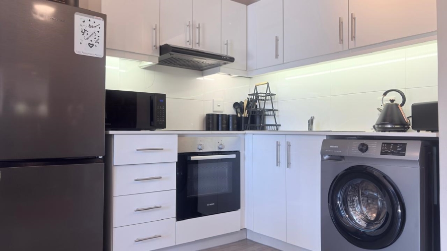 To Let 2 Bedroom Property for Rent in Observatory Western Cape